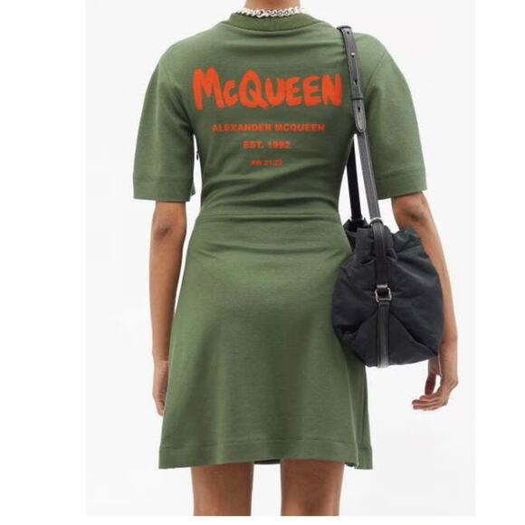 Alexander McQueen Dress Short Sleeve Graffiti Logo T-Shirt Green Size 36 XS - Picture 9 of 9